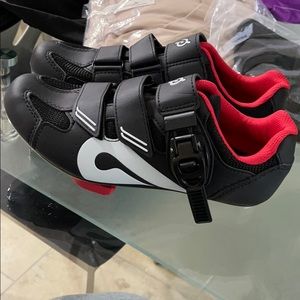Peloton bike shoes